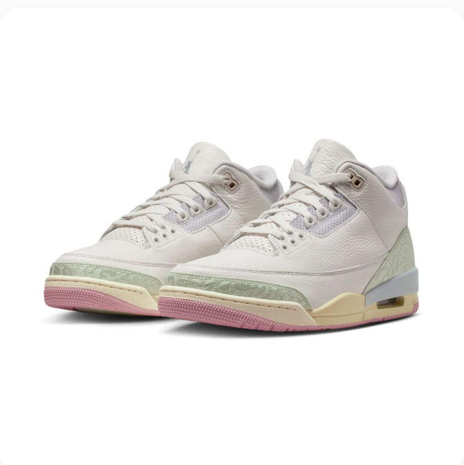 Off-White Mid-Top Sneakers with Pastel Color Accents