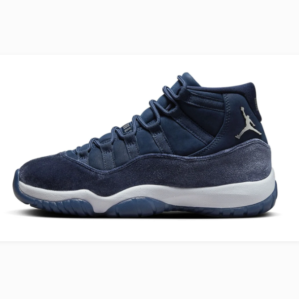 Navy High-Top Sneakers with Textured Overlays & White Midsoles